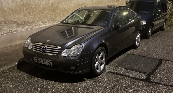 location-MERCEDES-BENZ-Limoges-roadstr