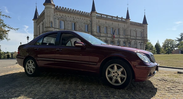 location-MERCEDES-BENZ-Launaguet-roadstr