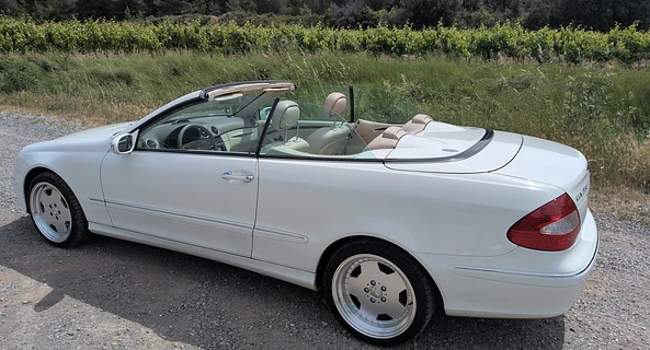 location-MERCEDES-BENZ-Barbaira-roadstr