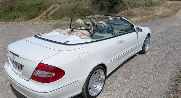 location-MERCEDES-BENZ-Barbaira-roadstr