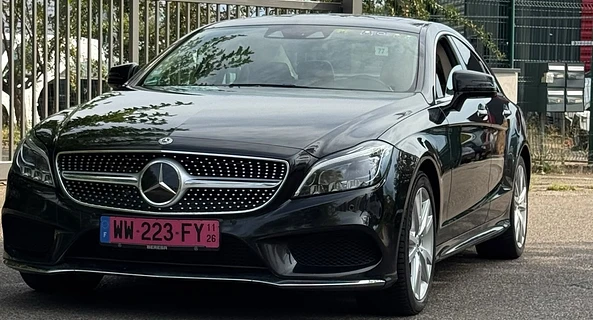 location-MERCEDES-BENZ-Lyon-roadstr
