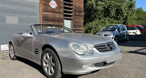 location-MERCEDES-BENZ-Craponne-roadstr