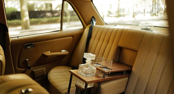 location-MERCEDES-BENZ-Paris-roadstr