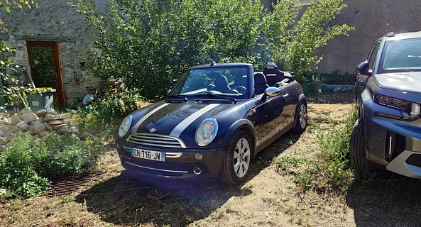 location-MINI-Paris-roadstr
