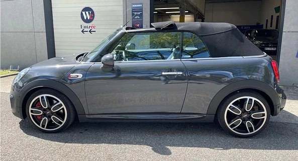 location-MINI-Lyon-roadstr
