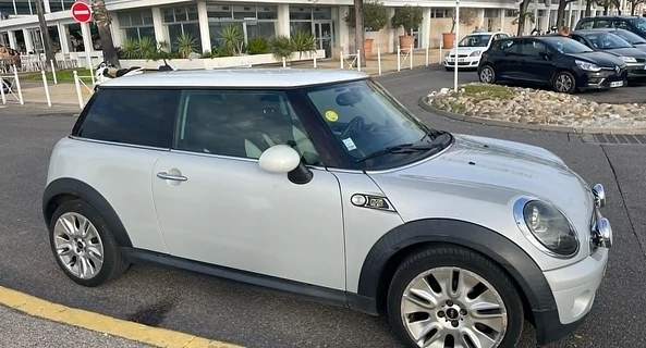 location-MINI-Toulon-roadstr