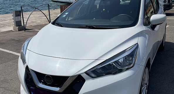 location-NISSAN-Ajaccio-roadstr