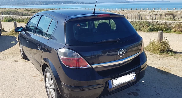 location-OPEL-Saint-Cyprien-roadstr