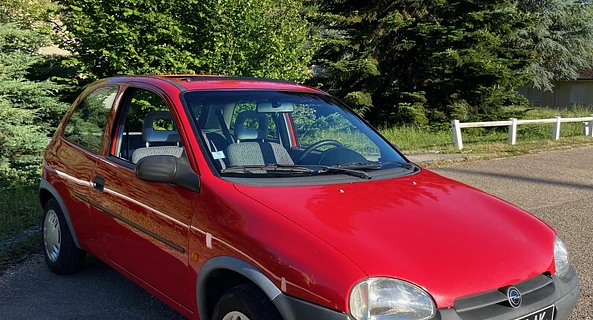 location-OPEL-Chantilly-roadstr