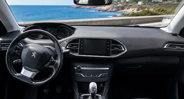 location-PEUGEOT-Vannes-roadstr