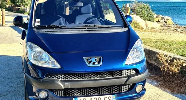 location-PEUGEOT-Hyères-roadstr