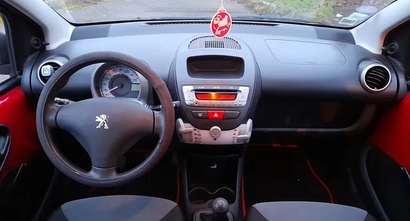 location-PEUGEOT-Nogent-sur-Marne-roadstr