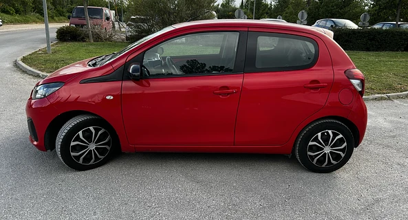 location-PEUGEOT-Aix-en-Provence-roadstr
