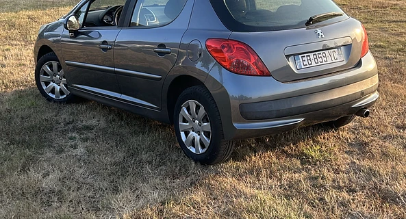 location-PEUGEOT-Gueschart-roadstr