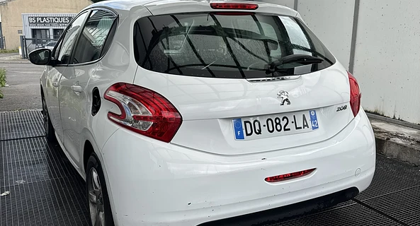 location-PEUGEOT-Saint-Étienne-roadstr
