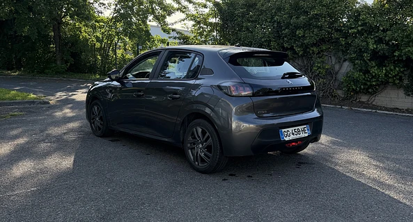 location-PEUGEOT-Cergy-roadstr