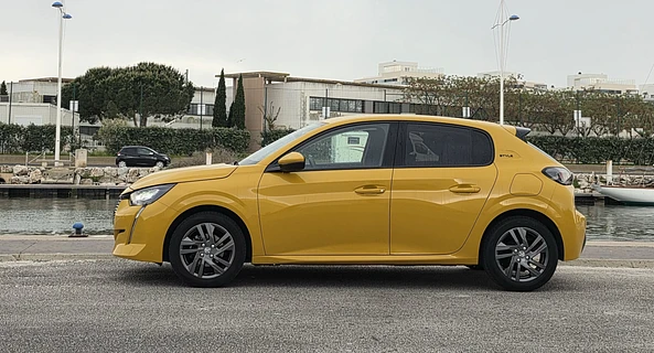 location-PEUGEOT-Perpignan-roadstr