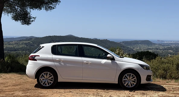 location-PEUGEOT-Toulon-roadstr