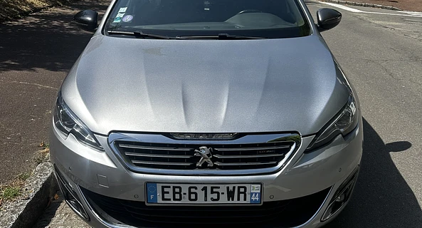 location-PEUGEOT-Saint-Herblain-roadstr