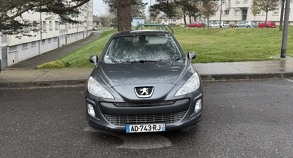 location-PEUGEOT-Montbéliard-roadstr