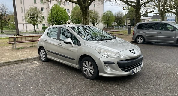 location-PEUGEOT-Montbéliard-roadstr