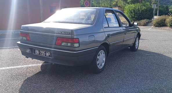 location-PEUGEOT-Valserhône-roadstr