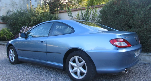 location-PEUGEOT-Châlons-en-Champagne-roadstr
