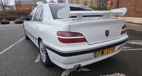 location-PEUGEOT-Varennes-le-Grand-roadstr