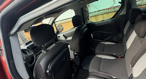 location-PEUGEOT-Vaulx-en-Velin-roadstr
