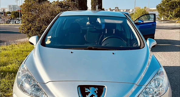 location-PEUGEOT-Montpellier-roadstr