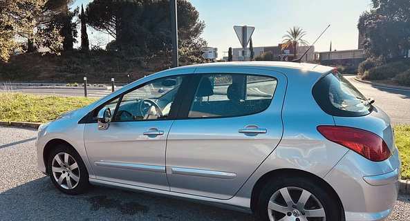 location-PEUGEOT-Montpellier-roadstr