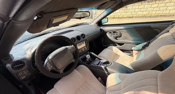 location-PONTIAC-Ligny-en-Barrois-roadstr