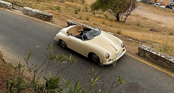 location-PORSCHE-Grimaud-roadstr