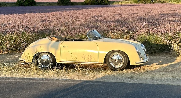 location-PORSCHE-Roussillon-roadstr
