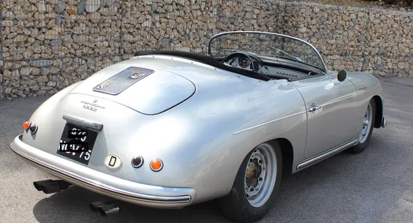 location-PORSCHE-Saint-Gély-du-Fesc-roadstr
