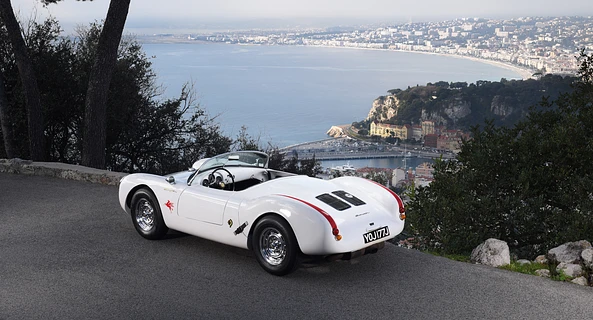 location-PORSCHE-Nice-roadstr