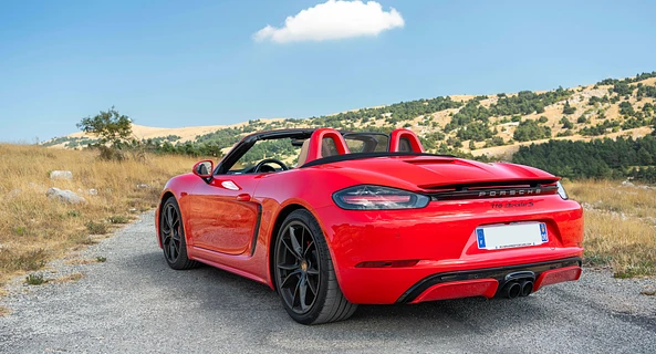 location-PORSCHE-Nice-roadstr