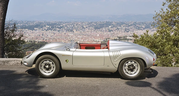 location-PORSCHE-Nice-roadstr