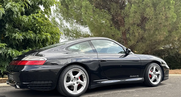location-PORSCHE-Fontenay-le-Comte-roadstr