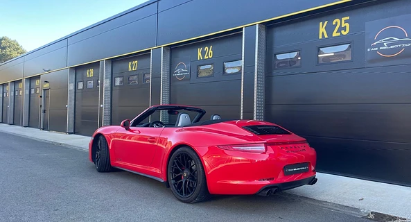 location-PORSCHE-Ibos-roadstr