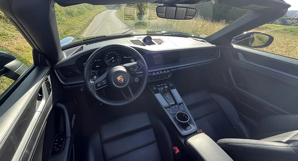 location-PORSCHE-Lyon-roadstr