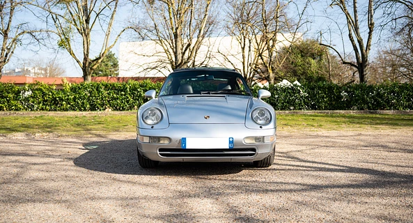 location-PORSCHE-Courbevoie-roadstr