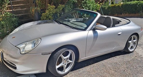 location-PORSCHE-Saint-Rome-de-Cernon-roadstr