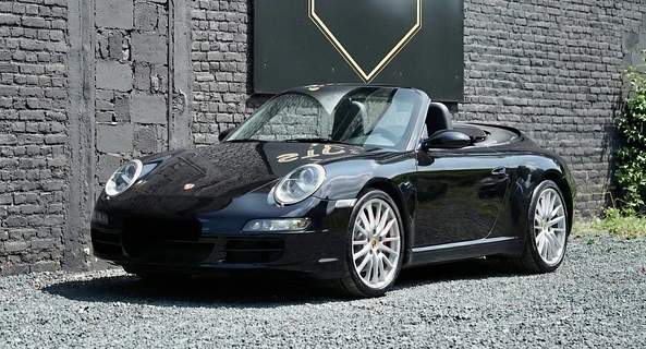 location-PORSCHE-Saint-Raphaël-roadstr