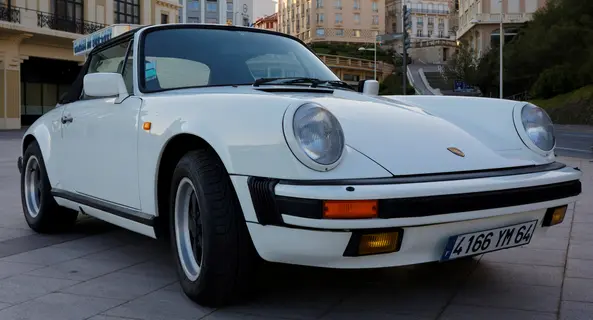 location-PORSCHE-Pau-roadstr