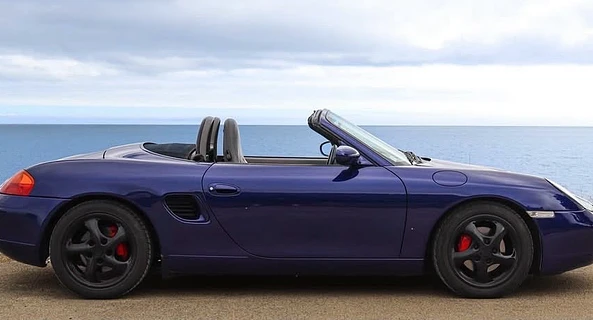 location-PORSCHE-Tréméoc-roadstr