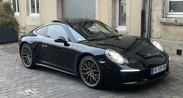 location-PORSCHE-Giberville-roadstr