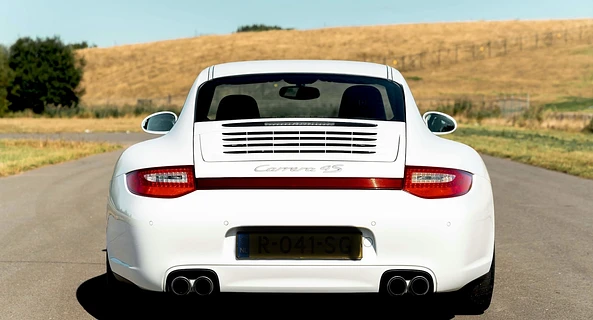 location-PORSCHE-Narbonne-roadstr