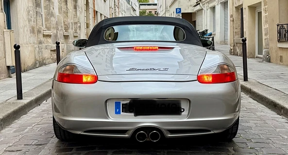 location-PORSCHE-Paris-roadstr