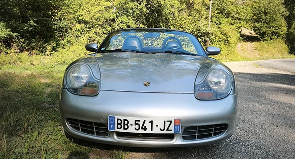 location-PORSCHE-Almont-les-Junies-roadstr